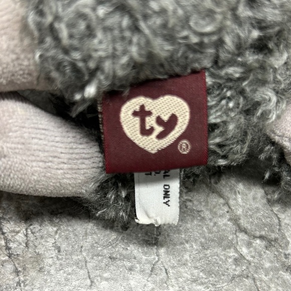 Ty Beanie Babies- Attic Treasures Collection: Cheri the  Dog 1995 - Picture 3 of 6